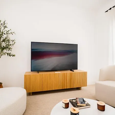 Stylish Designer Duplex-3beds 2baths-puerta Carmona Centro 公寓