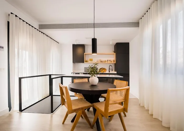 Stylish Duplex-3beds 2baths-puerta Carmona Centro Lejlighed Sevilla