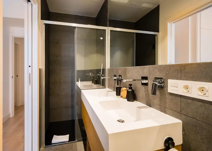 Stylish Duplex-3beds 2baths-puerta Carmona Centro *