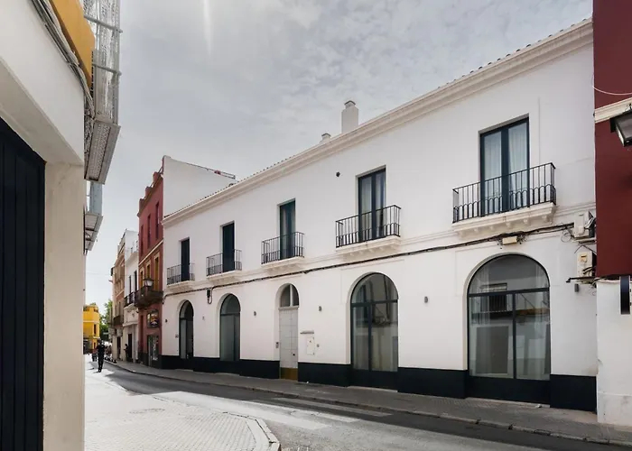 Stylish Duplex-3beds 2baths-puerta Carmona Centro Lejlighed