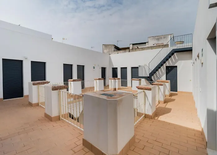 Stylish Duplex-3beds 2baths-puerta Carmona Centro Lejlighed *